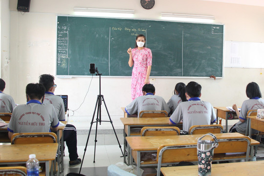 TP.HCM hỗ trợ giáo viên khó khăn 500.000 đồng dịp Tết Nguyên đán