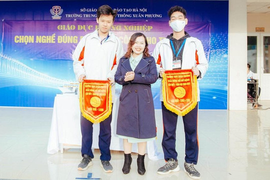 Giải pháp phòng chống bạo lực học đường của hiệu phó Trường THPT Xuân Phương