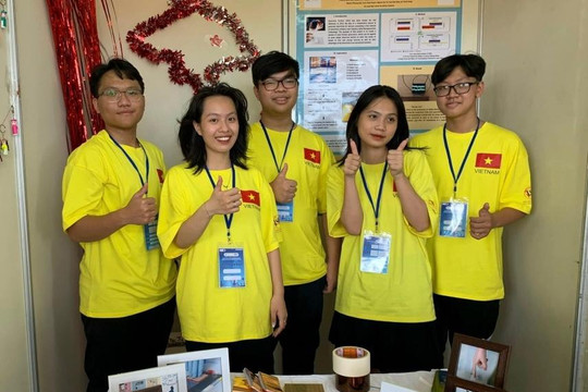 Nhóm học sinh Quảng Ninh giành huy chương vàng cuộc thi sáng chế quốc tế