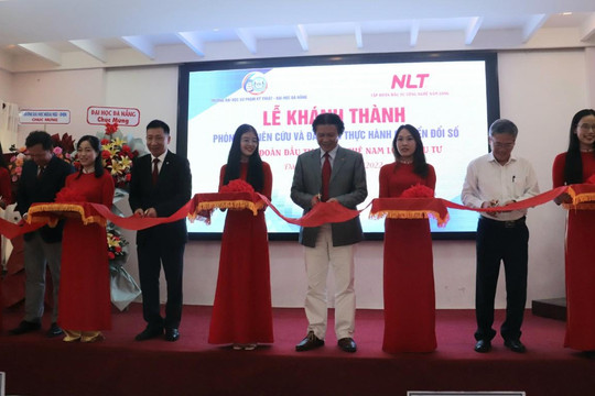 Trường ĐH Sư phạm Kỹ thuật Đà Nẵng tiếp nhận phòng thực hành từ doanh nghiệp
