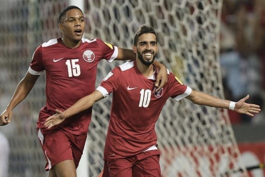Chủ nhà Qatar dùng toàn cầu thủ trong nước đá World Cup