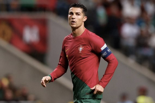 HLV Bồ Đào Nha tin rằng Ronaldo vẫn là vũ khí lợi hại ở World Cup