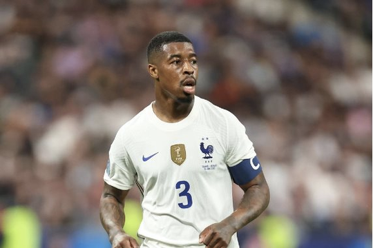 Trung vệ tuyển Pháp rút lui khỏi World Cup 2022