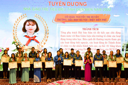 Điện Biên tuyên dương 40 nhà giáo trẻ tiêu biểu
