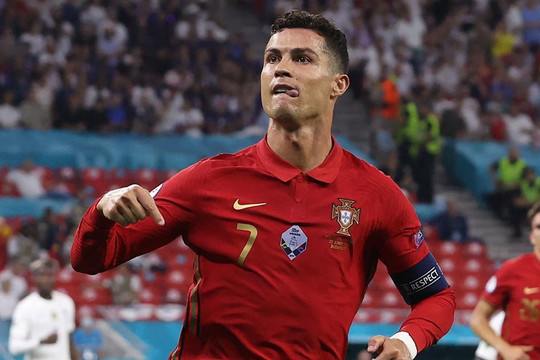 Ronaldo vẫn là số 1 ở tuyển Bồ Đào Nha