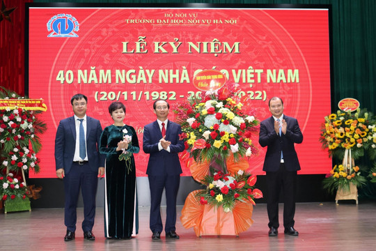 Đại học Nội vụ Hà Nội kỷ niệm 40 năm Ngày Nhà giáo Việt Nam