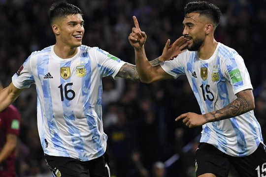 2 tuyển thủ Argentina rút lui khỏi World Cup