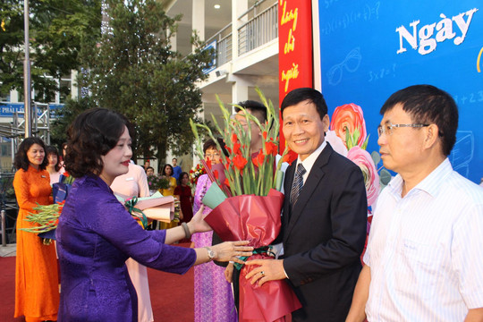 Trường THCS Giảng Võ kỷ niệm 40 năm ngày Nhà giáo Việt Nam
