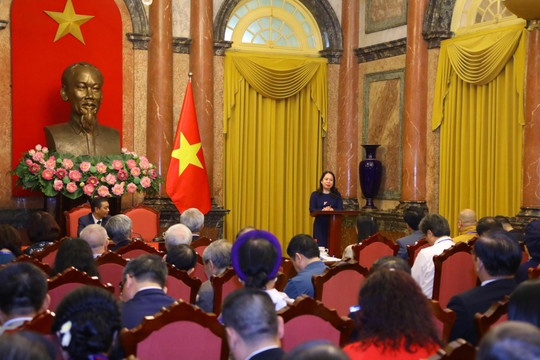 Bảo vệ và phát huy giá trị văn hóa Việt Nam trước mọi thách thức