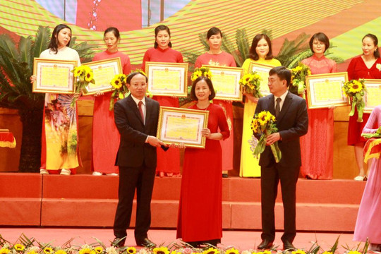 Quảng Ninh kỷ niệm 40 năm ngày Nhà giáo Việt Nam