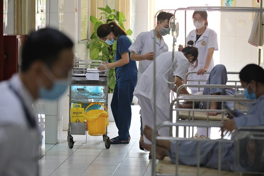 Hai người đàn ông trẻ tuổi ở Hà Nội tử vong vì sốt xuất huyết
