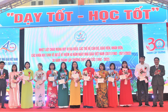 Trường THPT Vân Cốc kỷ niệm 30 năm Ngày thành lập