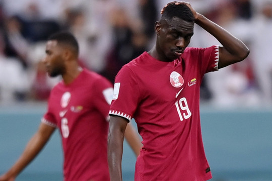 Qatar là đội chủ nhà tệ nhất lịch sử World Cup?