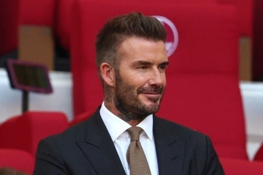 Beckham và dàn khách VIP trong trận thắng 6-2 của tuyển Anh