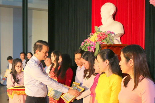 Hơn 300 nhà giáo Quảng Trị được công nhận giáo viên dạy giỏi THCS