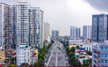 Cầu cạn 10 nghìn tỉ đồng đi qua 4 quận Hà Nội trước ngày thông xe