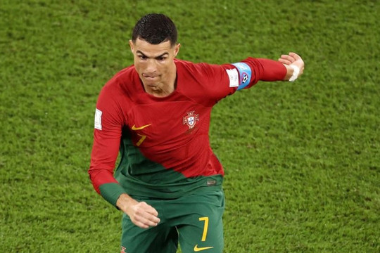 Bồ Đào Nha 0-0 Ghana: Ronaldo đá chính