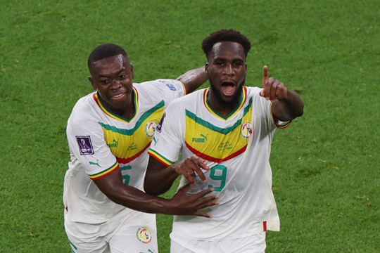 Qatar 0-2 Senegal: ĐKVĐ châu Phi nhân đôi cách biệt