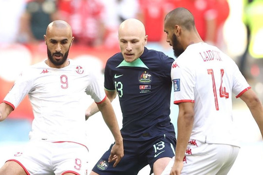 Tunisia 0-0 Australia: Đại diện châu Á níu kéo hy vọng đi tiếp