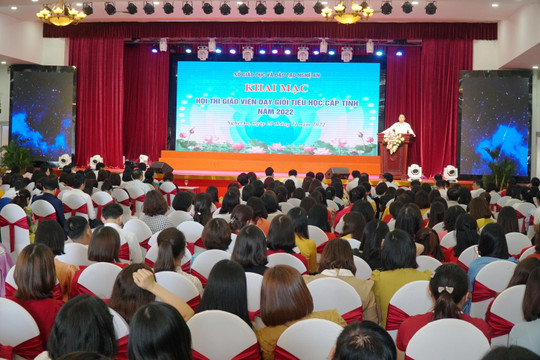 Hơn 400 thầy cô tiểu học của 6 môn dự thi giáo viên dạy giỏi cấp tỉnh Nghệ An
