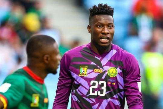 LĐBĐ Cameroon ra phán quyết về thủ môn bị đuổi