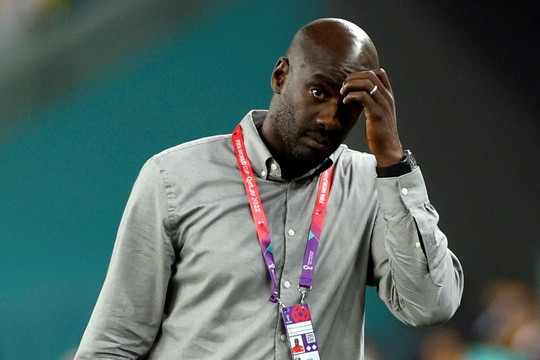 HLV Ghana từ chức sau khi bị loại khỏi World Cup