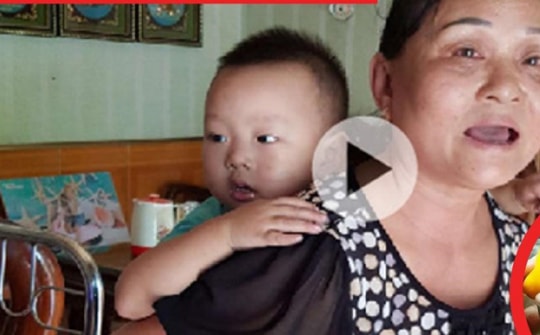 Đau nhức gối hành hạ nhiều năm, bất ngờ thuyên giảm nhờ cháu trai mách cách này