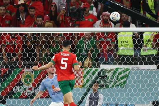 Tây Ban Nha 0-0 Morocco: Đại diện châu Âu suýt nhận bàn thua