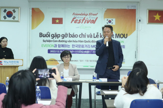 Dàn sao hội tụ tại 'Con đường văn hoá hữu nghị Việt - Hàn'