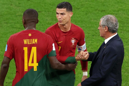 Báo Bồ Đào Nha: Ronaldo dọa bỏ World Cup