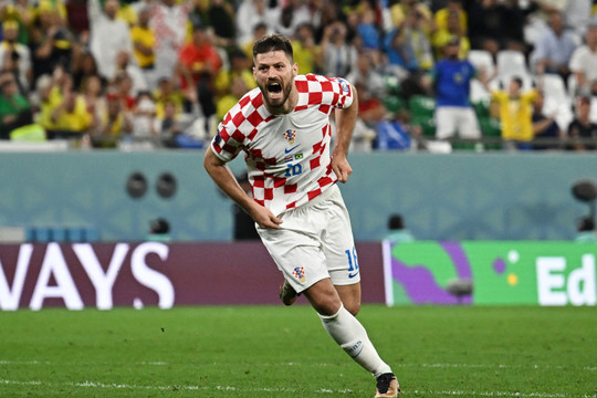 Brazil 1-1 Croatia: Hai đội bước vào loạt luân lưu