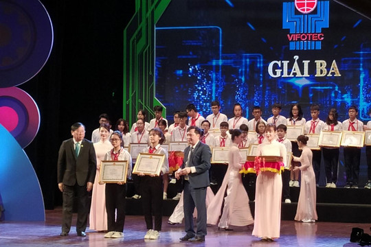 Học sinh Bắc Giang đạt giải Ba Cuộc thi sáng tạo 2022