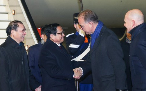 Thủ tướng Phạm Minh Chính tới Amsterdam, bắt đầu thăm chính thức Hà Lan