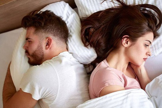 Thiếu ngủ làm giảm ham muốn tình dục, khó lên đỉnh