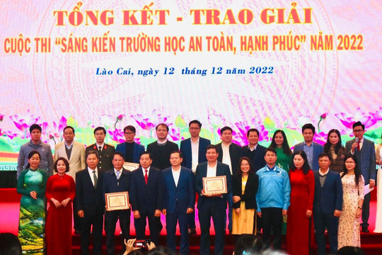 Lào Cai trao 92 giải Cuộc thi ‘Sáng kiến trường học an toàn, hạnh phúc’