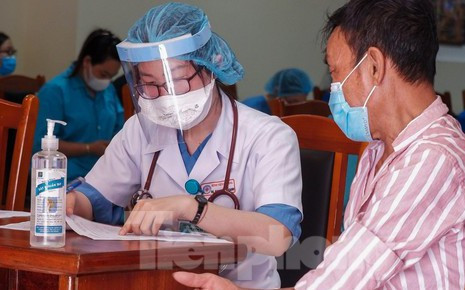 Đà Nẵng tăng từ 80-200 lần so với mức lương cơ sở để thu hút bác sĩ giỏi