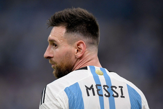 Tuyển thủ Argentina: Chúng tôi sẽ thuyết phục Messi đổi quyết định