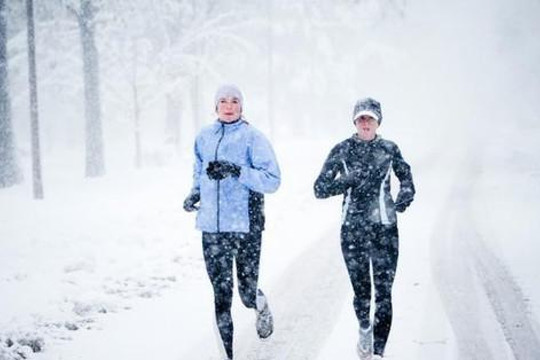 Lưu ý tập thể dục mùa lạnh, tránh đột tử