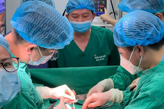 Bệnh viện Ung bướu Thanh Hoá thực hiện thành công 2 ca cắt gan đầu tiên