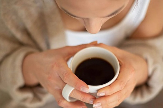 Sai lầm khi uống cà phê khiến bạn già nhanh và đoản thọ