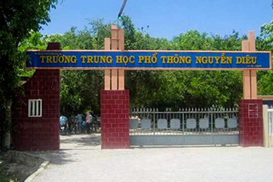 Học sinh lớp 10 đột tử trong giờ học thể dục ở Bình Định