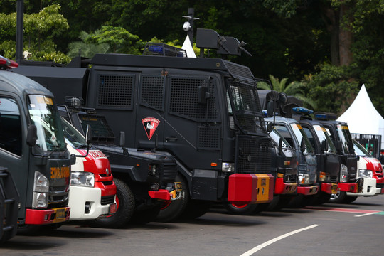 Indonesia triển khai lực lượng bảo vệ tuyển Việt Nam đến sân an toàn