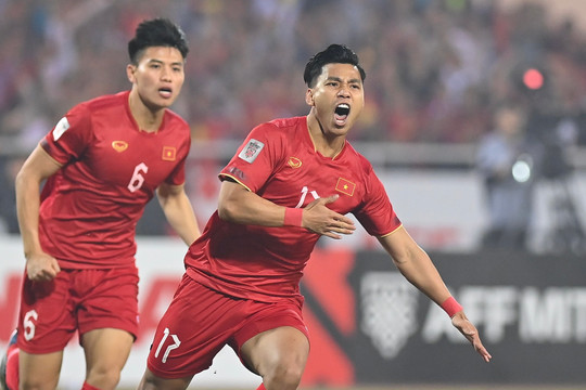HLV Calisto: Cầu thủ Việt Nam giỏi và có thể đánh bại Thái Lan