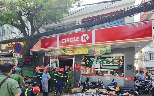 Nguyên nhân sập cửa hàng Circle K ở TPHCM làm nữ sinh lớp 9 tử vong
