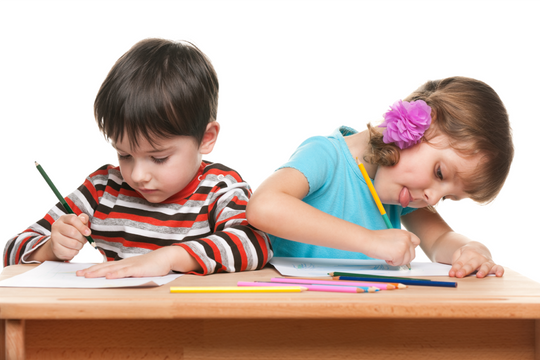 Trẻ em có cần làm bài tập về nhà không?