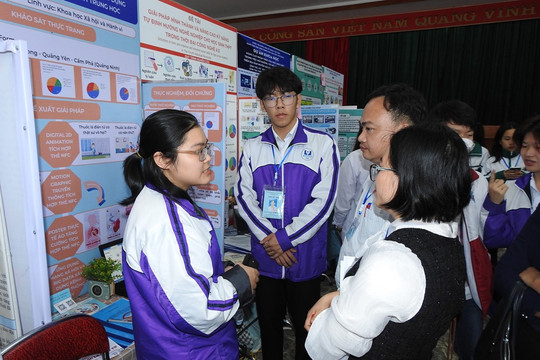 50 dự án đạt giải Cuộc thi Khoa học kỹ thuật học sinh trung học Quảng Ninh