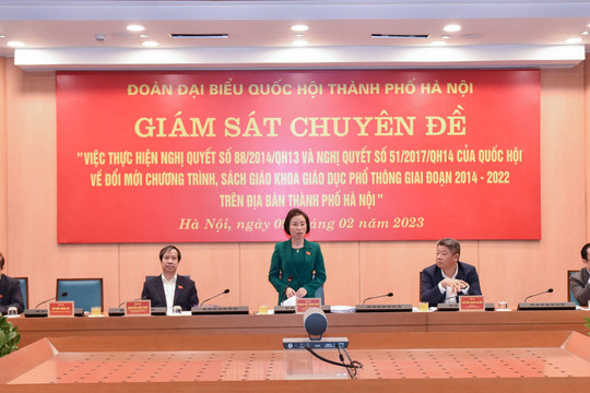 Giám sát thực hiện đổi mới chương trình, SGK tại Hà Nội