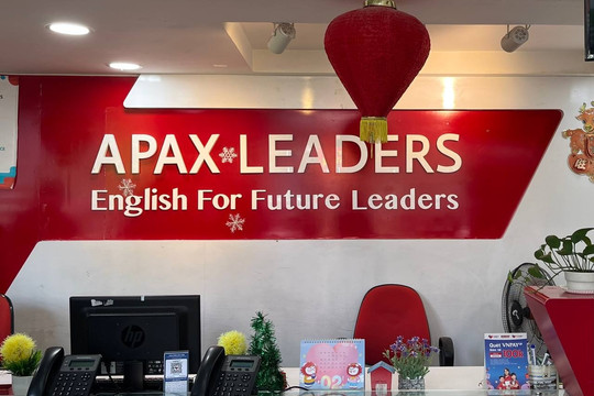 Phụ huynh có con học ở Apax Leaders từ chối cho con học online