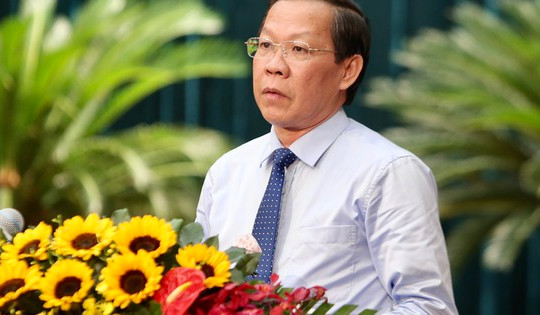 Chủ tịch Phan Văn Mãi nhấn mạnh quan điểm liên quan đến vỉa hè, lòng đường