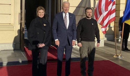 Tổng thống Joe Biden thăm Ukraine